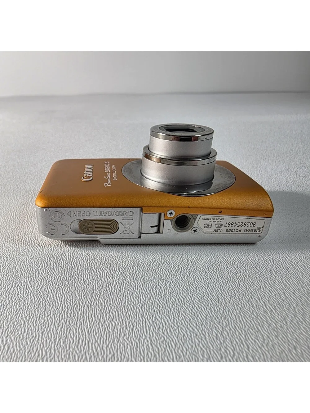 Canon PowerShot SD1200 IS 10.0 MP Compact Digital Camera No Battery Lens Error